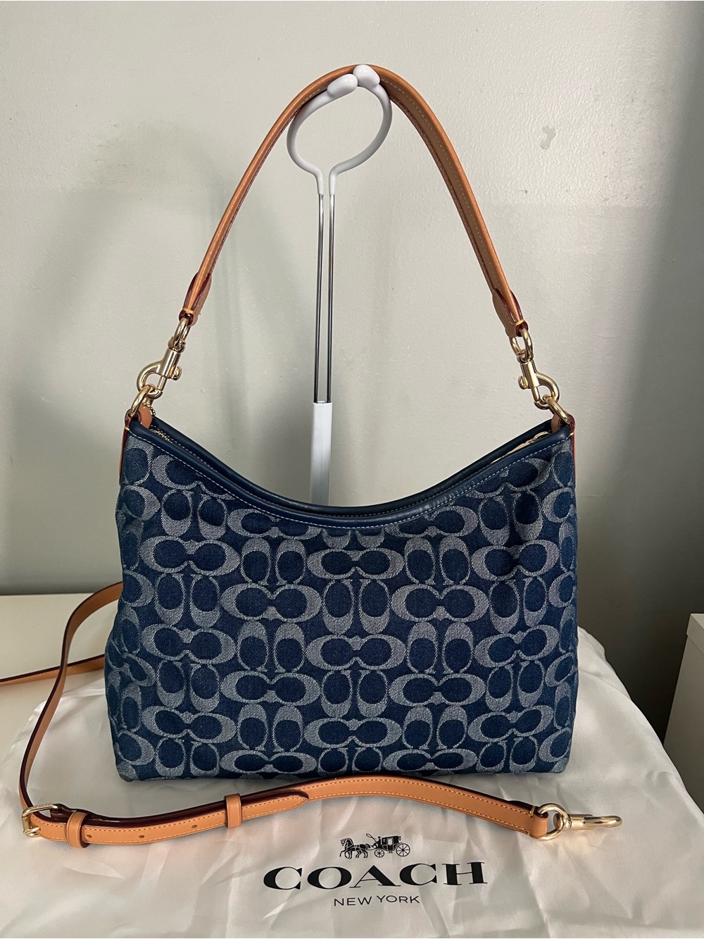 Coach Laurel Shoulder Bag In Signature Denim - Picture 6 of 9